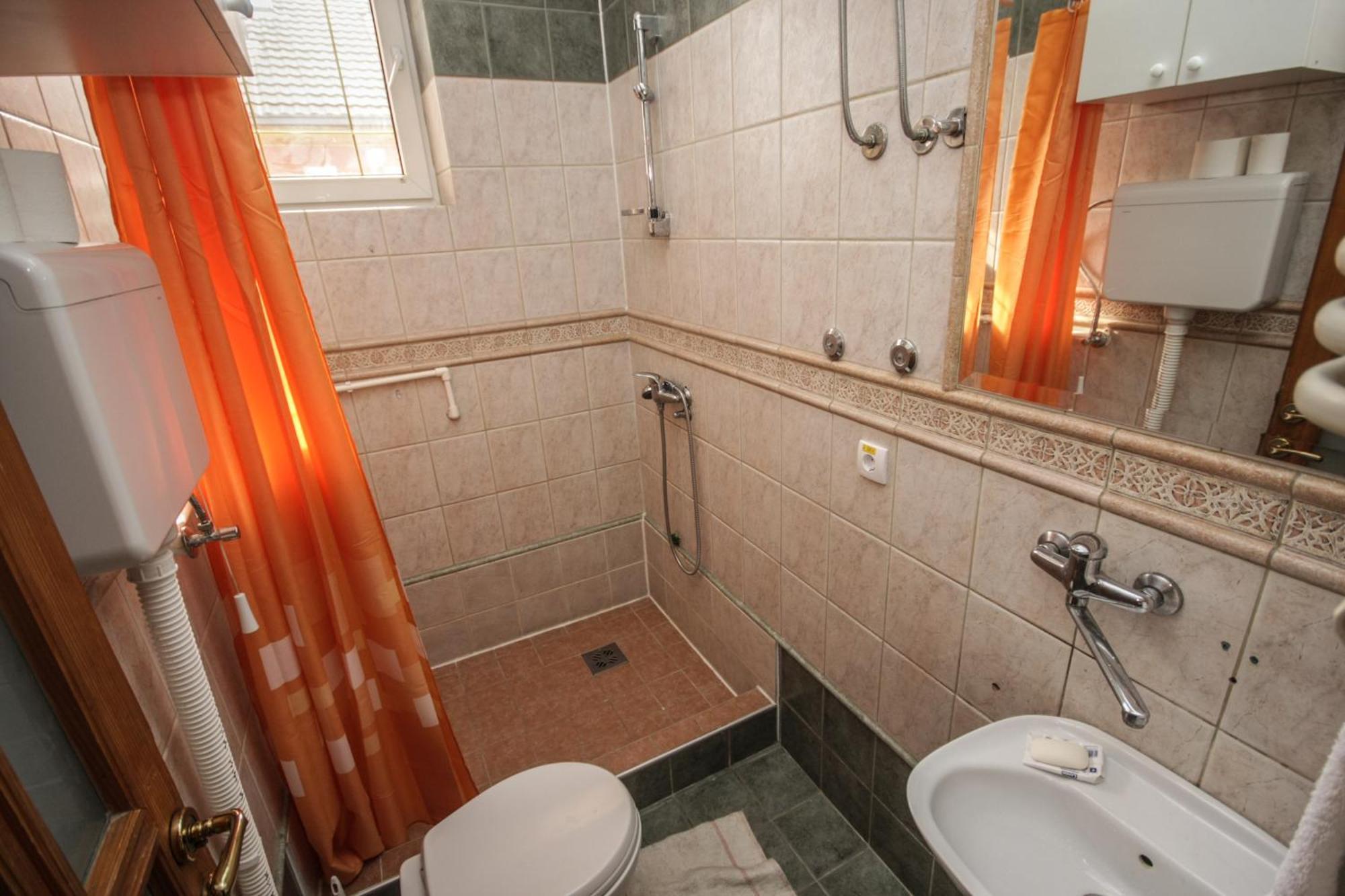 Terasa Hostel Novi Sad Ruang foto